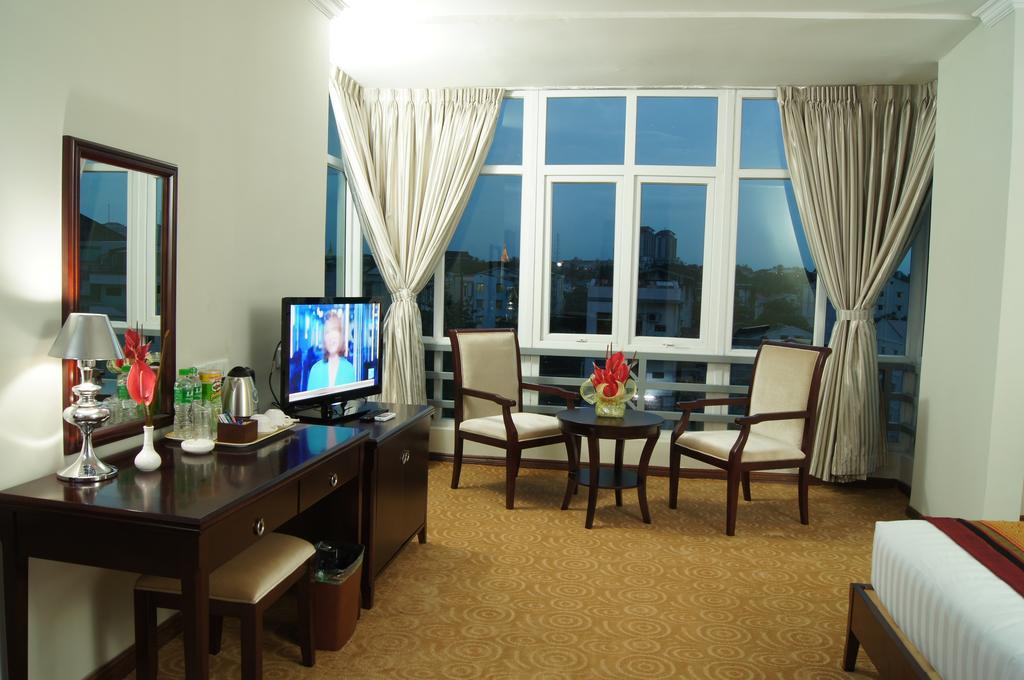 Green Leaf Hotel Rangun Zewnętrze zdjęcie