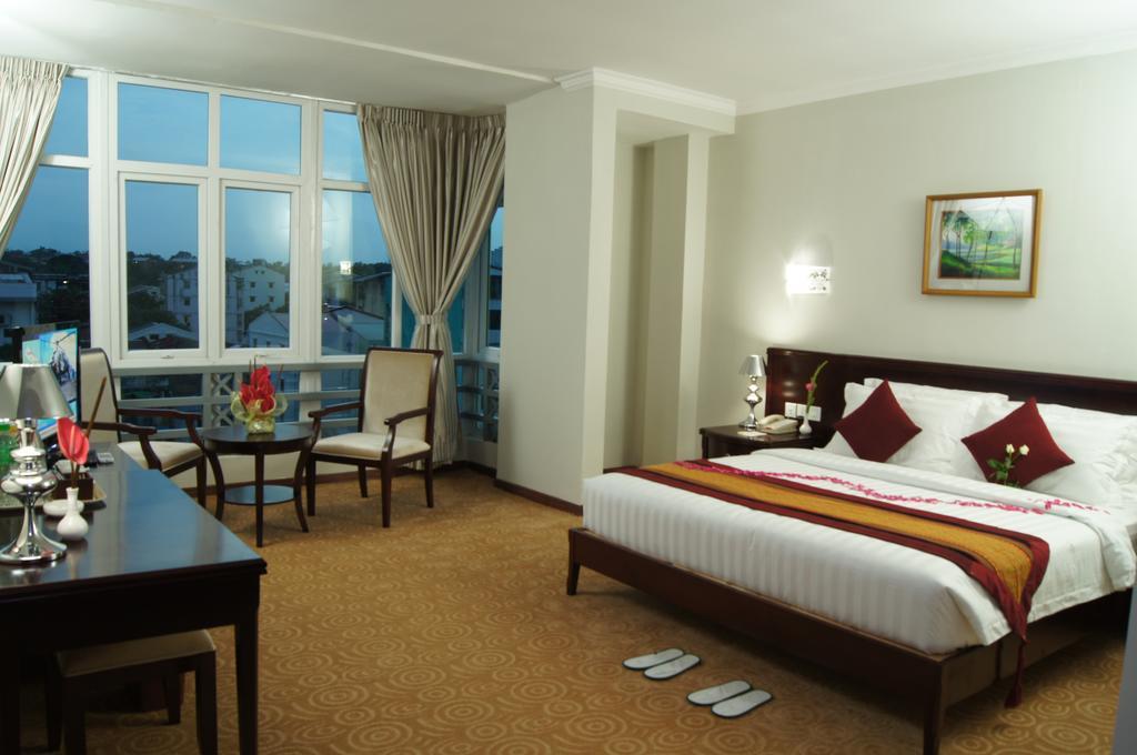 Green Leaf Hotel Rangun Zewnętrze zdjęcie