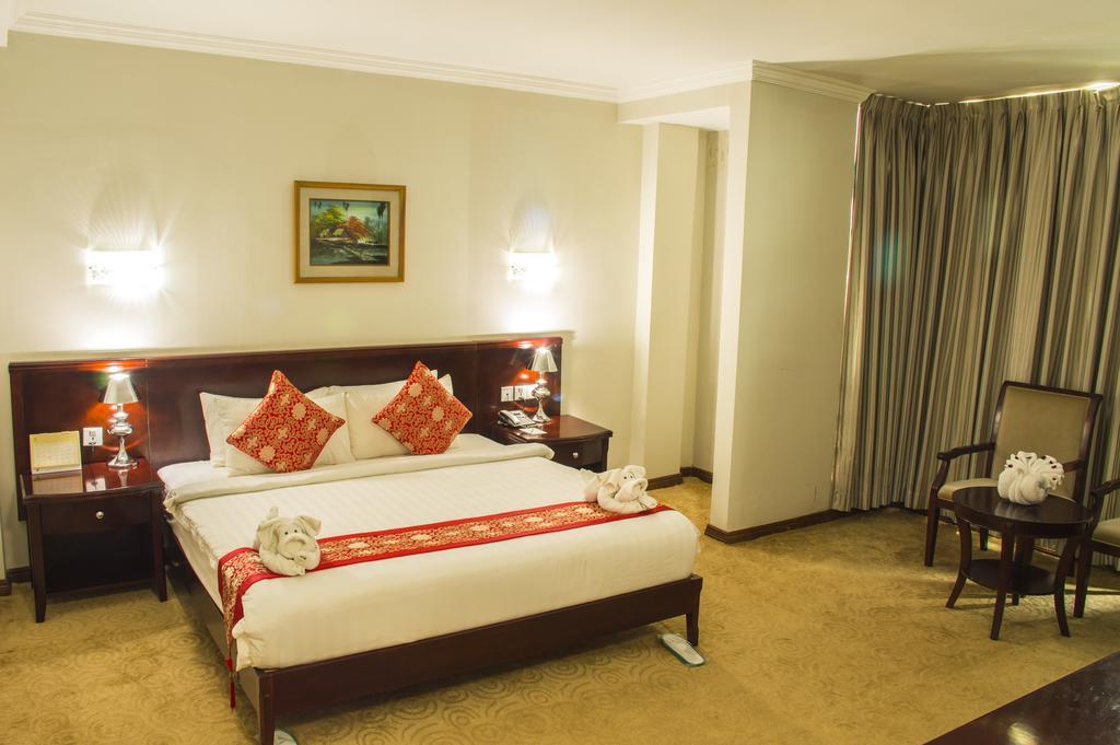 Green Leaf Hotel Rangun Zewnętrze zdjęcie