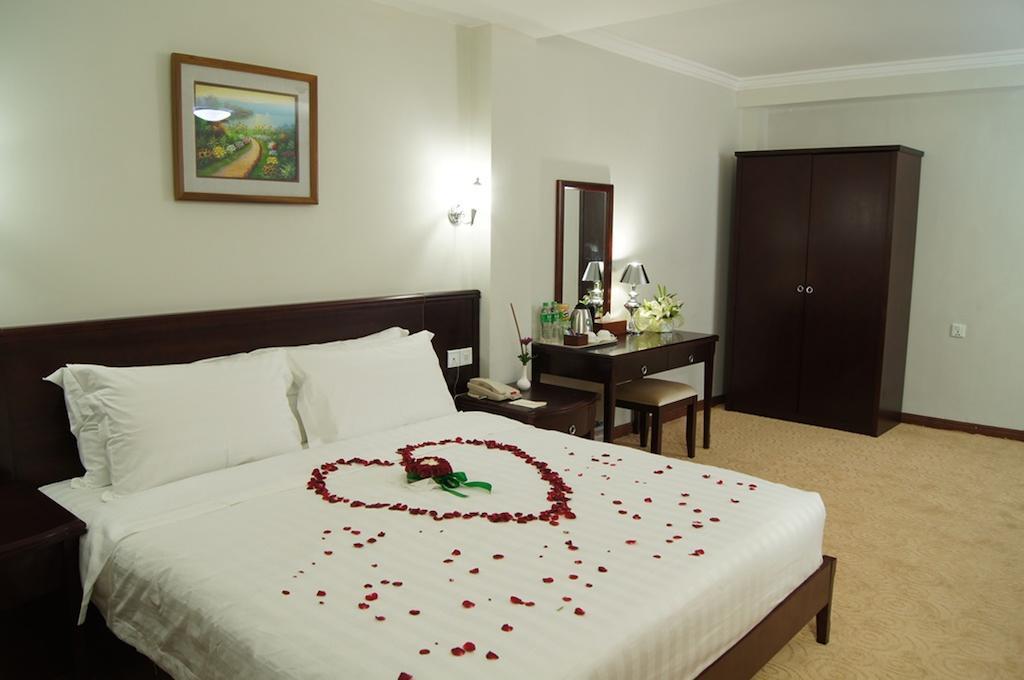 Green Leaf Hotel Rangun Zewnętrze zdjęcie
