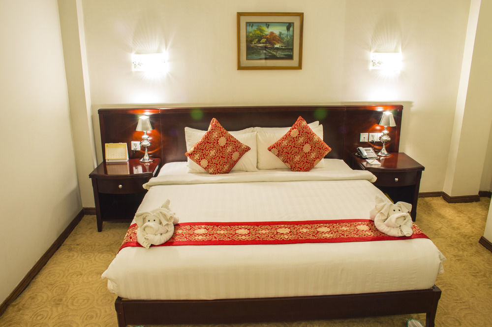 Green Leaf Hotel Rangun Zewnętrze zdjęcie