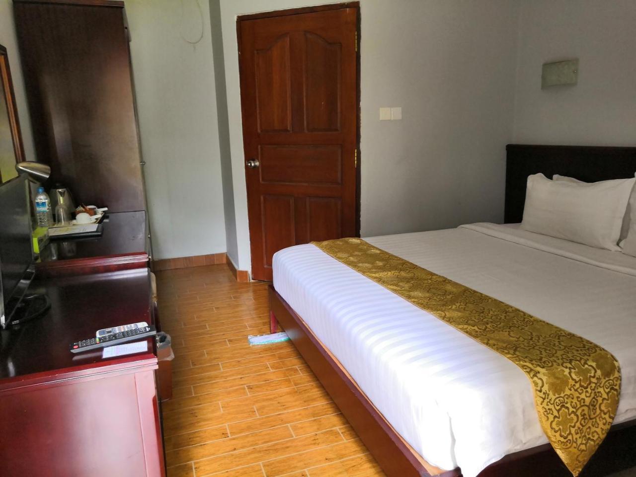 Green Leaf Hotel Rangun Zewnętrze zdjęcie
